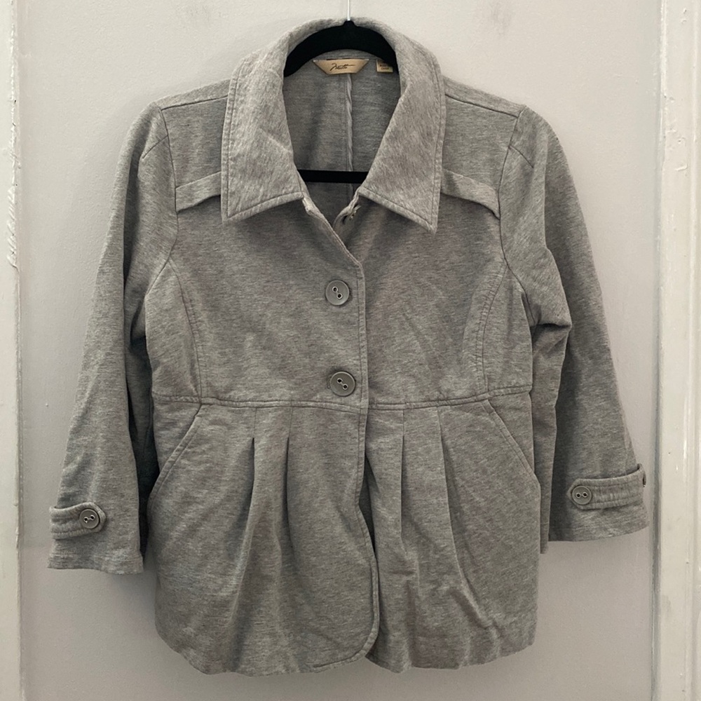 Niotto gray women’s gray cotton/spandex 3 button jacket with pockets Size M
